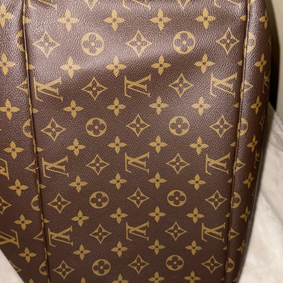 Louis Vuitton Monogram Neverfull GM - Picture 7 of 13